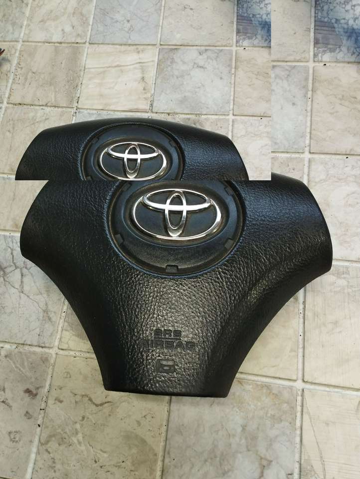 Toyota Corolla Verso E121 (2001 - 2004)  8420503 Подушка безопастности руля
