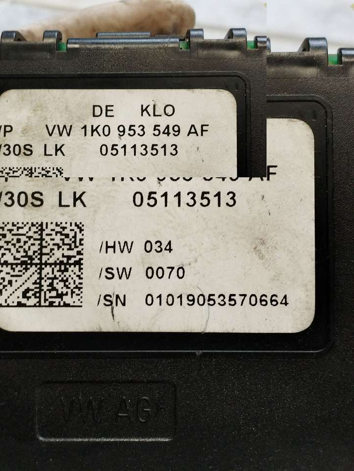 Skoda Octavia Mk2 (1Z) (2004 - 2013)  1K0953549AF Датчик положения (угла) руля