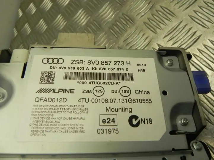 Audi A3/S3 8V (2012 - 2016) 8V0857273H Магнитола / мультимедийная система — фото 4