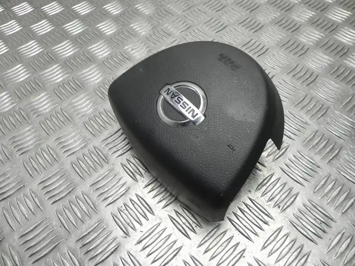 Nissan Interstar (1997 - 2010) 4Y154Z01 Подушка безопасности руля — фото 2