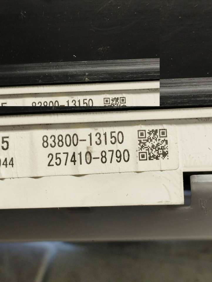 Toyota Corolla Verso E121 (2001 - 2004)  8380013150 Спидометр (приборный щиток)