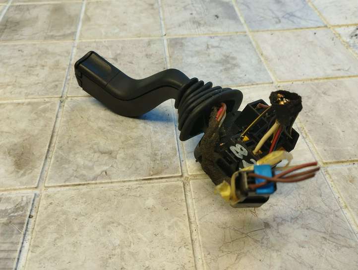 Opel Astra (1998 - 2004)  092115274 Ручка стеклоочистителей