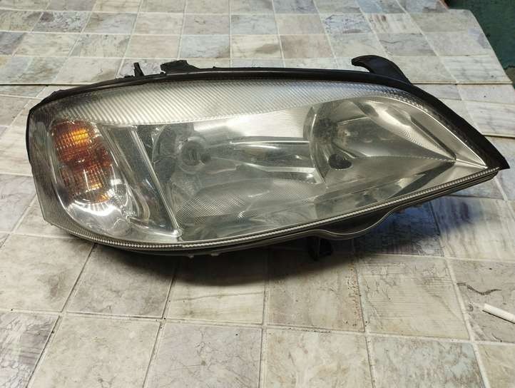 Opel Astra (1998 - 2004)  093175369 Передняя фара