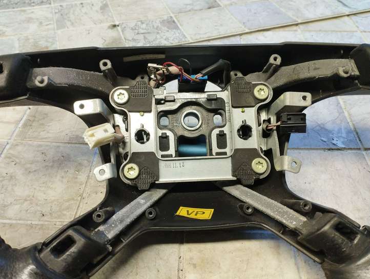 Chevrolet Captiva (2006 - 2011)  966265 Руль
