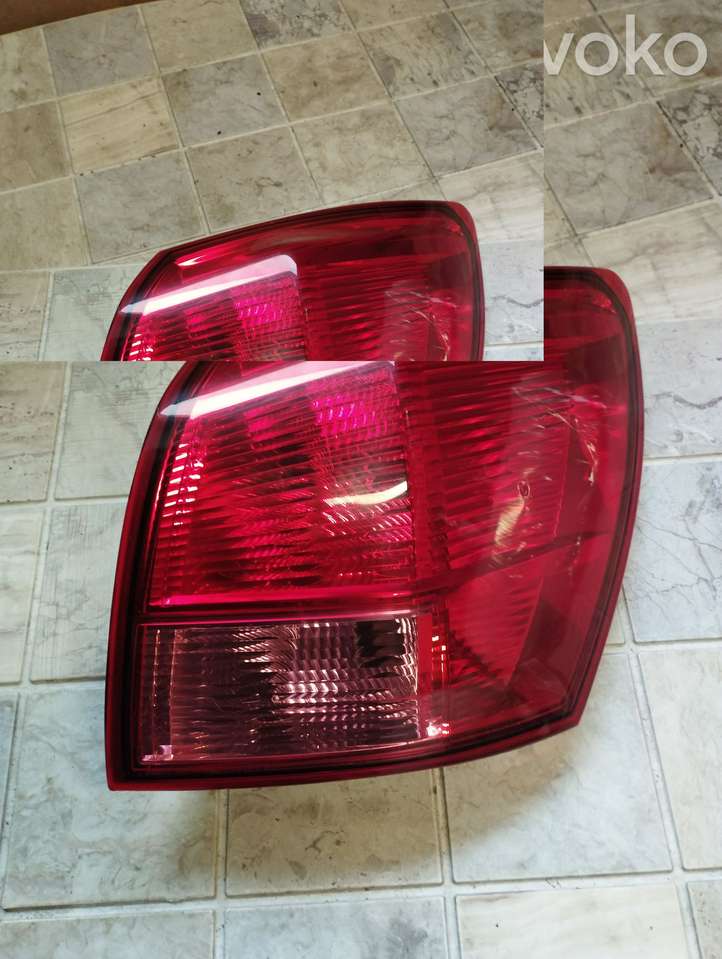 Nissan Qashqai (2006 - 2010)   Задний фонарь в кузове