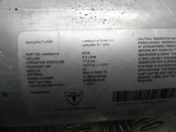 Tesla Model 3 (2017 - 2023) 600640800B Ресивер пневмоподвески — фото 2