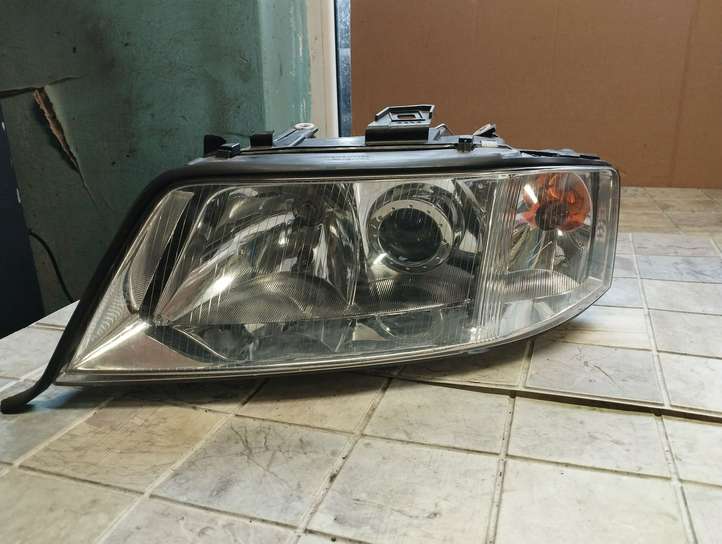 Audi A6 (1997 - 2001)  081411102L Передняя фара