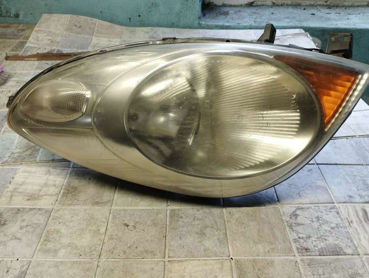 Nissan Note (E11) (2006 - 2014)  260109U100 Передняя фара
