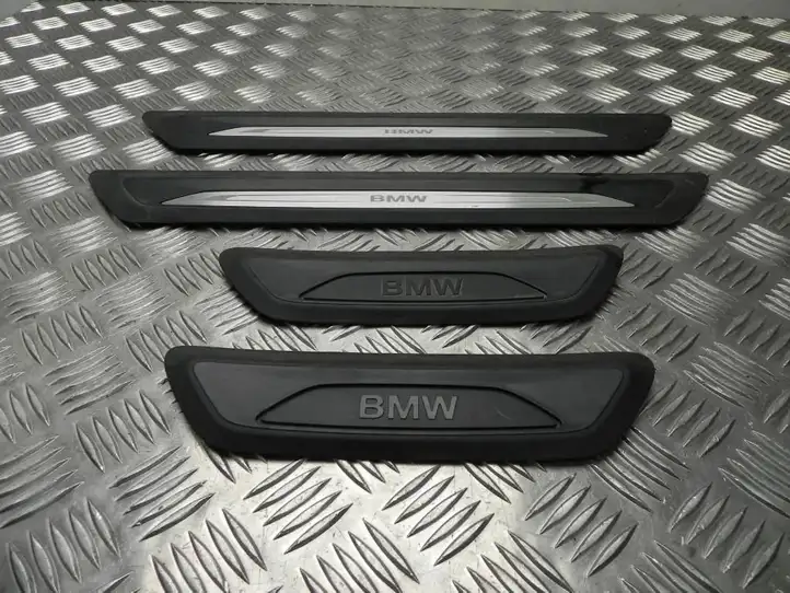 BMW X1 F48 F49 (2015 - 2022) 7263315 Накладка порога — фото 2