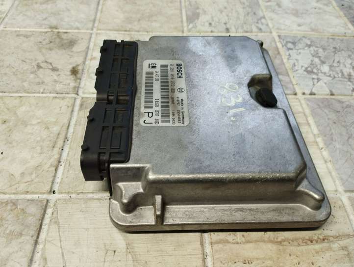 Opel Omega (1999 - 2004)  0281010273 Блок управления двигателя