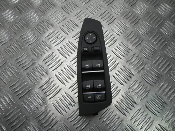 Renault Laguna III (2007 - 2015) 9163574 Блок кнопок стеклоподъемников — фото 1