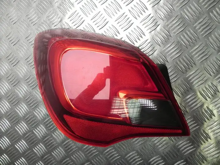 Opel Corsa E (2014 - 2019) 13428455BAJ Задний фонарь в кузове — фото 1