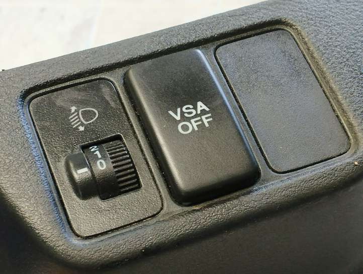 Honda FR-V (2004 - 2009)  77300SJDG010 Отделка внутренней панели