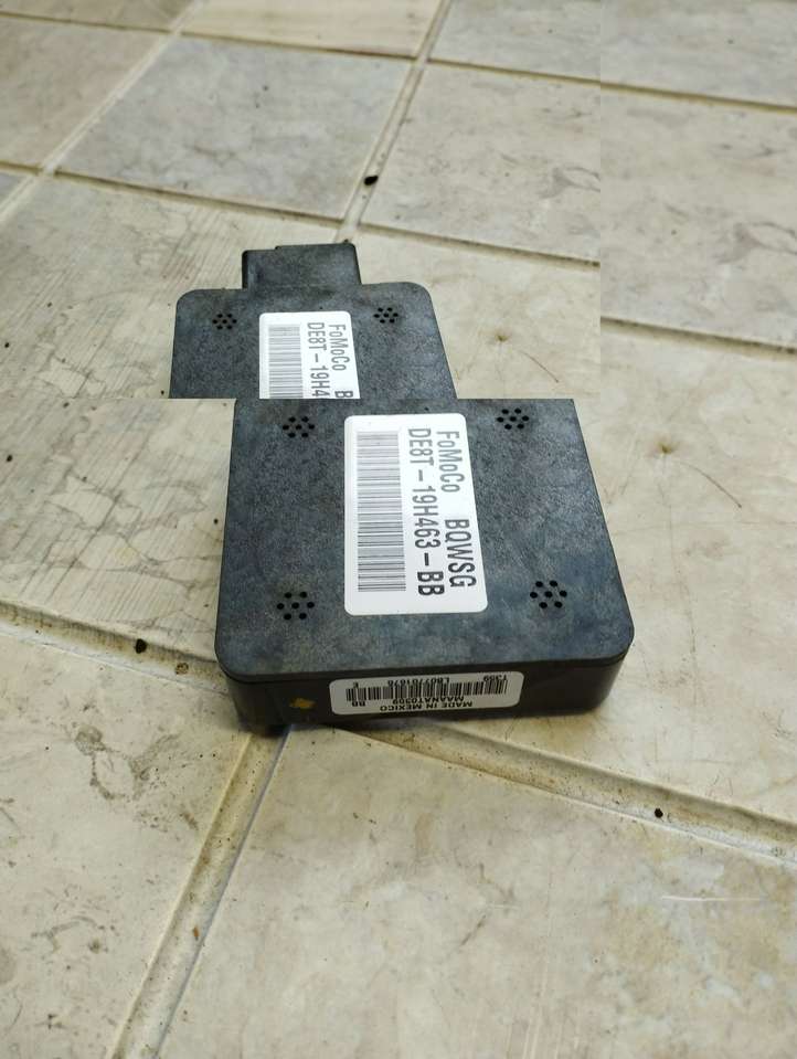 Ford Focus (2011 - 2015)  DE8T19H463BB Датчик дождя