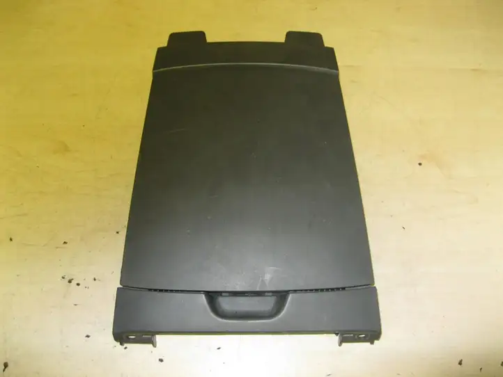 Opel Agila B (2007 - 2016) 7382151K00 Бардачок в сборе — фото 1