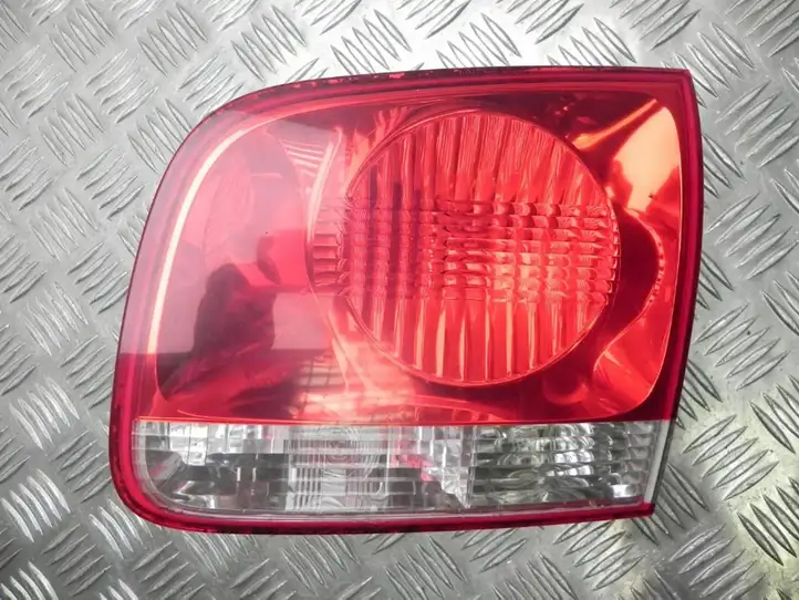Volkswagen Touareg I (2002 - 2010) 7L6945260A Задний фонарь в кузове — фото 1