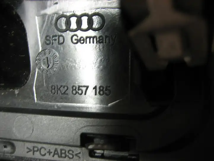 Audi A4 S4 B8 8K (2011 - 2015) 8K2857185 Отделка магнитолы — фото 6