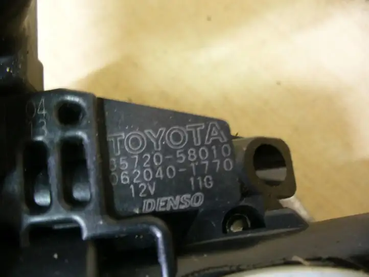 Lexus IS 220D-250-350 (2005 - 2010) 8572058010 Электростеклоподъемник передний (комплект) — фото 3