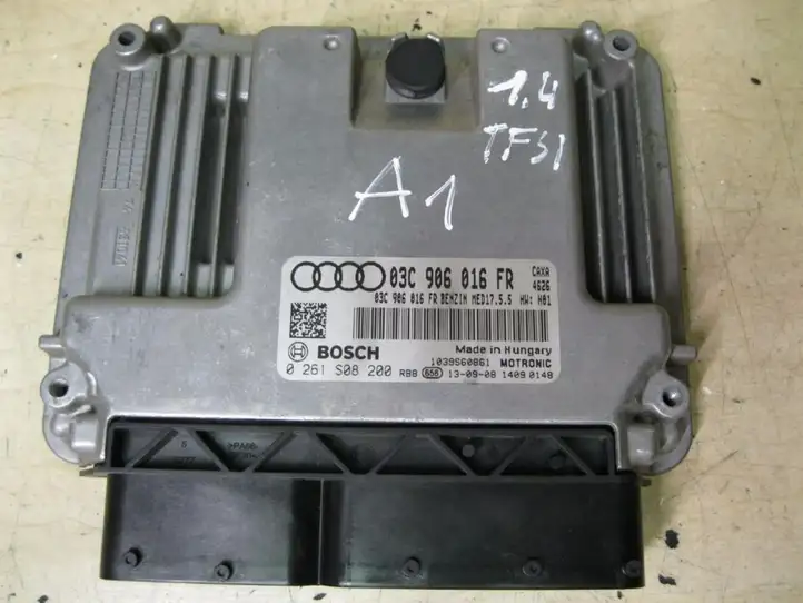 Audi A1 (2010 - 2014) 03C906016FR Прочие блоки управления — фото 1