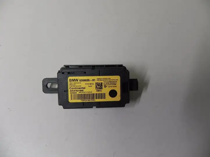 BMW 3 F30 F35 F31 (2012 - 2018) 9269635 Включатель регулировки звука — фото 1