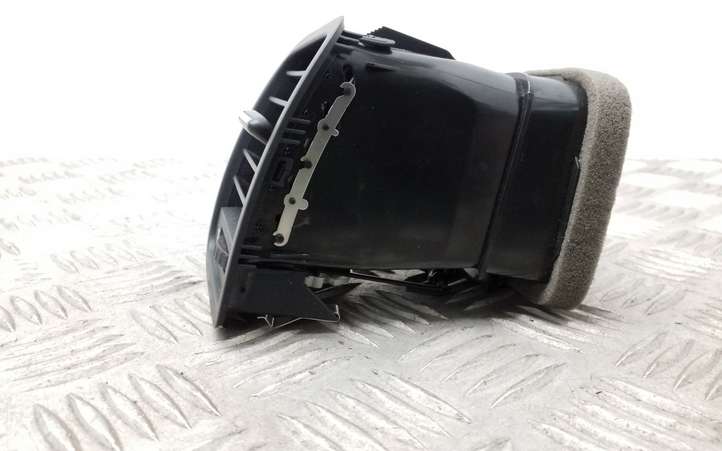Skoda Yeti (2009 - 2012)  5L0819701 Боковая воздушный дефлектор