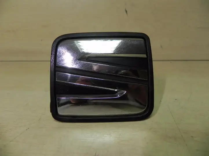 Seat Leon (5F) (2012 - 2019) 5F0827565C Ручка крышки багажника — фото 1