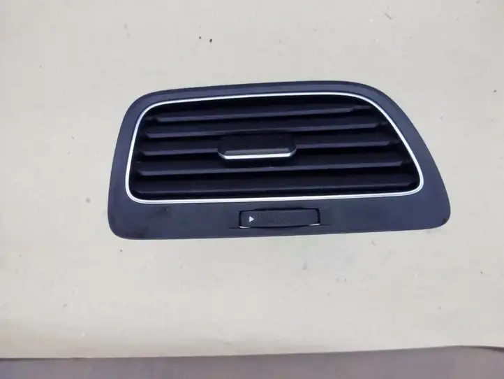 Volkswagen Golf VII (2013 - 2019) 5G2819703RS Задний воздушный дефлектор — фото 1