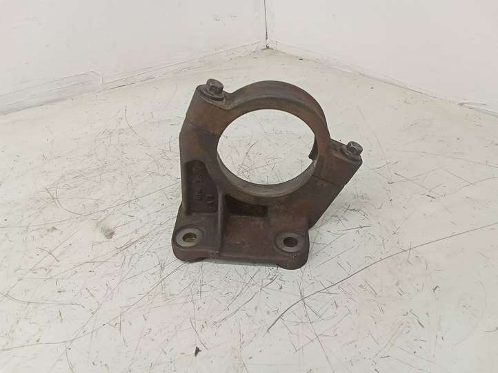 Volvo XC90 (2006 - 2014)  30711363 Кронштейн