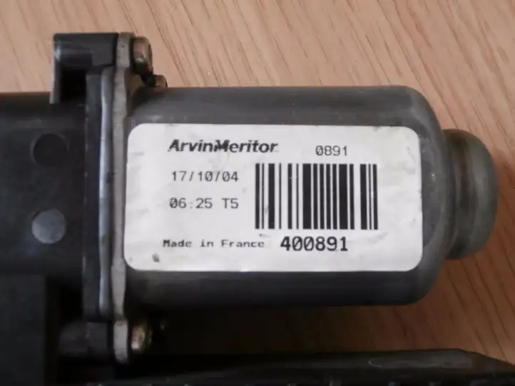Volkswagen Polo V 6R (2009 - 2015) 6Y0959811 Стеклоподъемник задней двери — фото 3