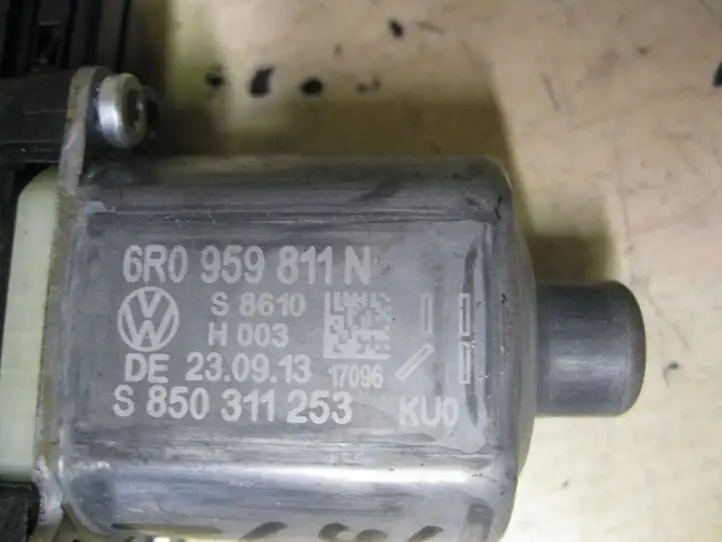 Volkswagen Polo V 6R (2009 - 2015) 6R0959811N Стеклоподъемник задней двери — фото 2