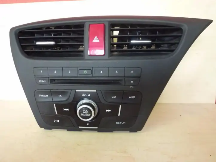 Honda Civic IX (2011 - 2017) 39100TA9E010M1 Магнитола / мультимедийная система — фото 1