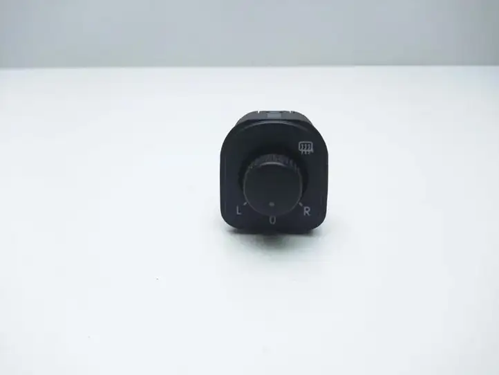 Volkswagen Golf VI (2009 - 2013) 1K0959565K Блок кнопок стеклоподъемников — фото 1