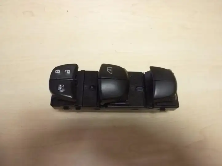 Nissan Qashqai (2013 - 2017) 14Z25SN Блок кнопок стеклоподъемников — фото 1