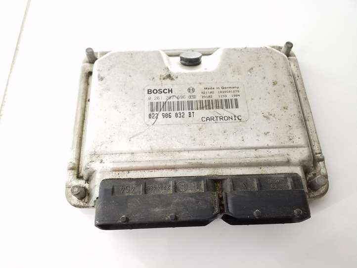 Porsche Cayenne (9PA) (2002 - 2010)  022906032BT Блок управления двигателя