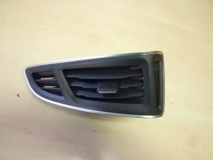 Ford Focus (2011 - 2015) BM51A018B08DG Задний воздушный дефлектор — фото 1