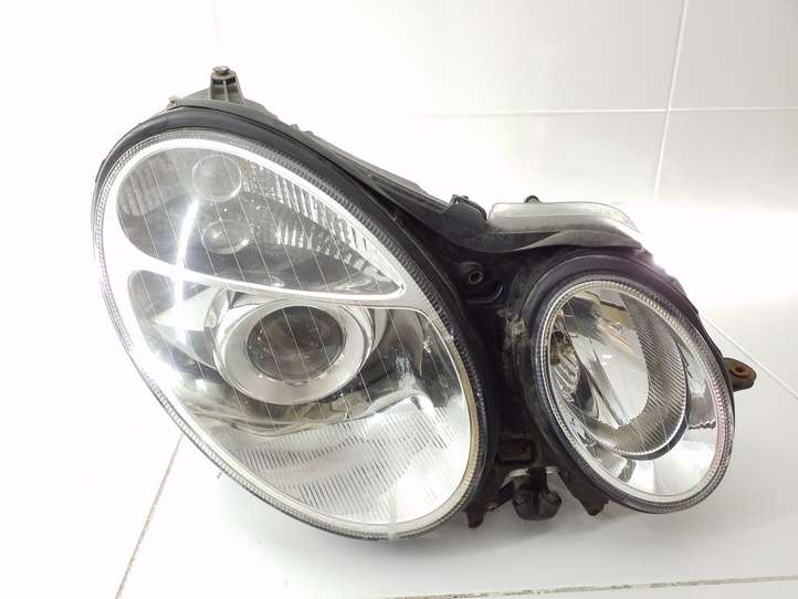 Mercedes-Benz E W211 (2002 - 2009)  084401126R Передняя фара