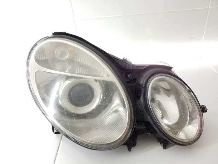 Mercedes-Benz E W211 (2002 - 2009)  15436000 Передняя фара