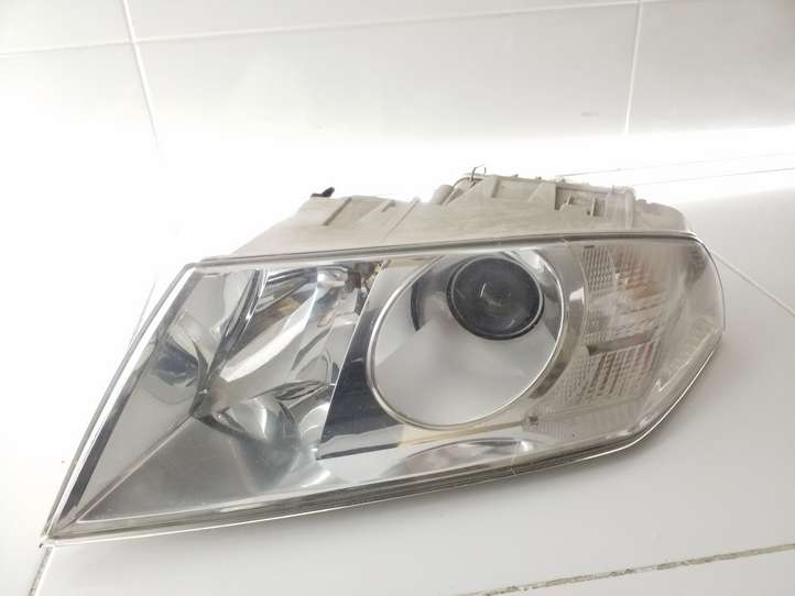 Skoda Octavia Mk2 (1Z) (2004 - 2013)  1Z1941015B Передняя фара