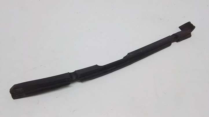 BMW 7 F01 F02 F03 F04 (2008 - 2016)  9131193 Другая деталь отсека двигателя