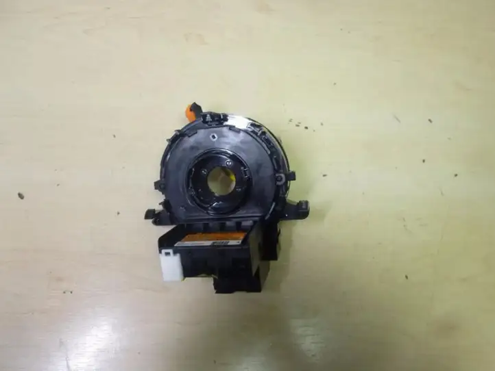 Toyota Yaris (2014 - 2019) 892450D020 Контактное кольцо SRS — фото 2