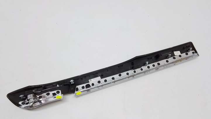 BMW 7 F01 F02 F03 F04 (2008 - 2016)  9115533 Другая деталь отделки пере́дней дверей