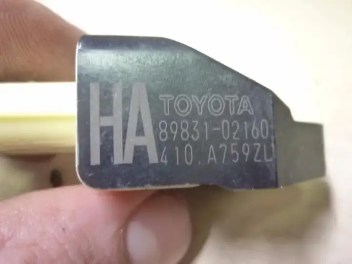 Toyota Auris E180 (2012 - 2018) 8983102160 Датчик удара SRS — фото 2