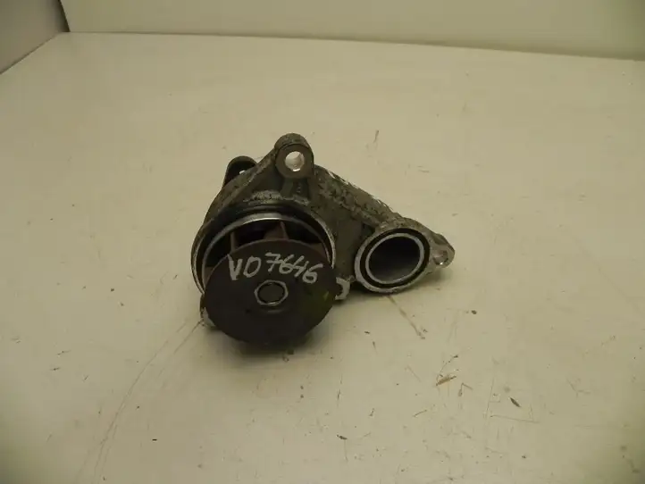 Hyundai i30 (2007 - 2012) 6MB насос охлаждения — фото 2