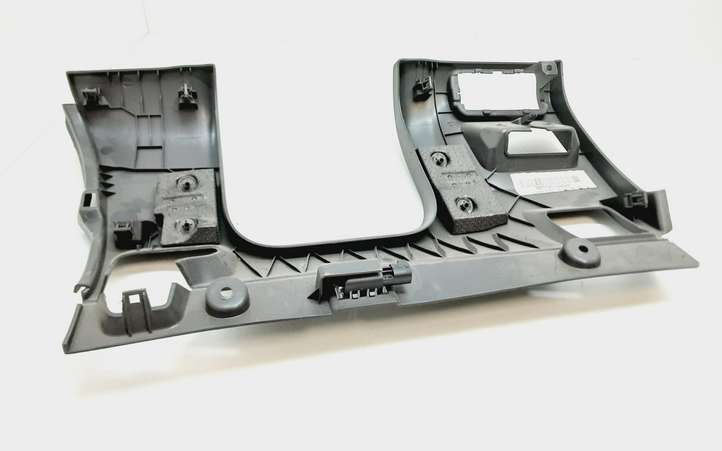Volvo S60 (2010 - 2013)  8632663 Отделочный щит панели (нижний)