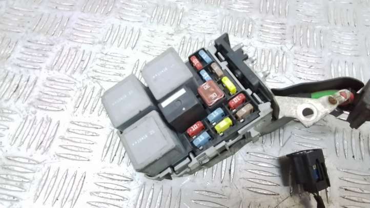 Volvo S60 (2010 - 2013)  31288947 Проводка двигателя