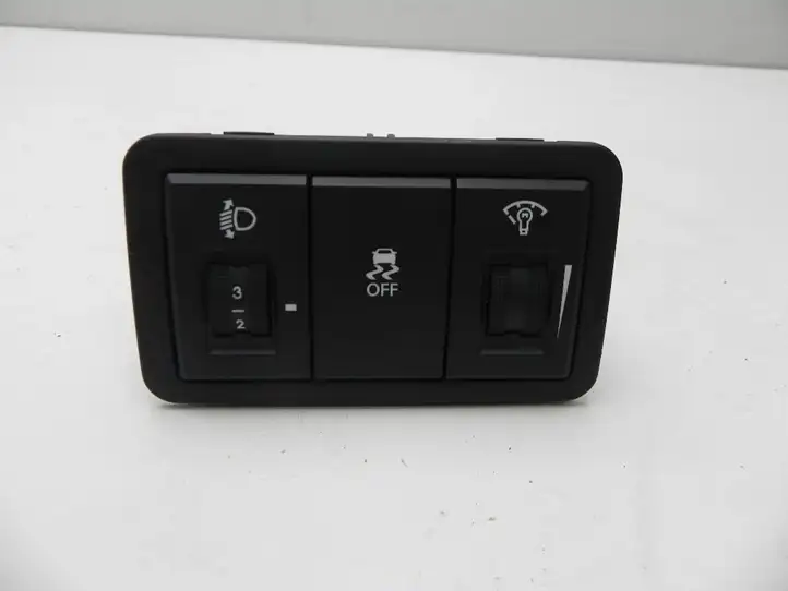 Hyundai i20 (PB PBT) (2008 - 2012) 937001J750RY Другие включатели / ручки/ переключатели — фото 1