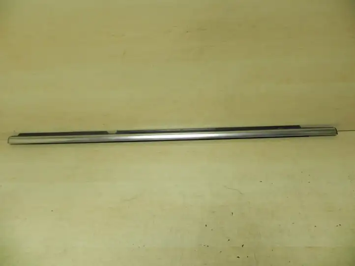 Volkswagen Tiguan (2011 - 2016) 5N0839476D Молдинги задней двери — фото 1