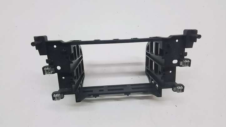 BMW 7 F01 F02 F03 F04 (2008 - 2016)  9112139 Другая деталь панели