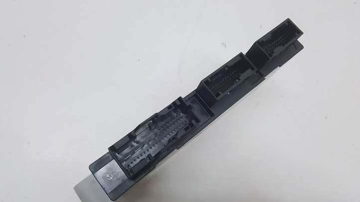 BMW 7 F01 F02 F03 F04 (2008 - 2016)  9241971 Модуль блока управления CAS