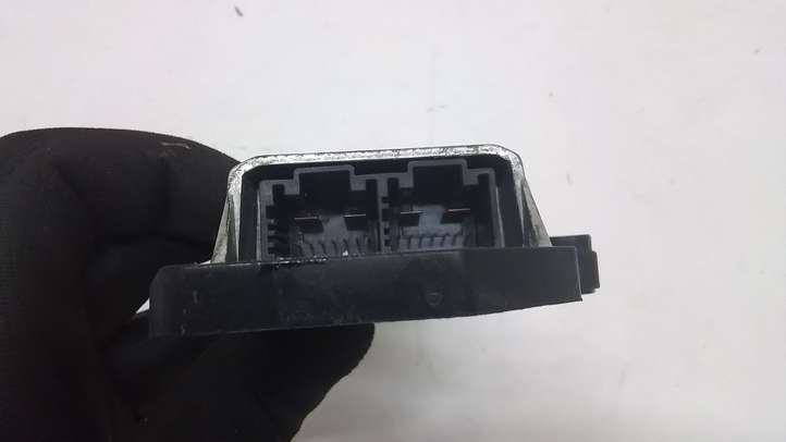 BMW 7 F01 F02 F03 F04 (2008 - 2016)  9214240 Другие блоки управления / модули